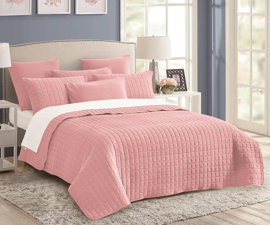 Diamond Quilted Bedspread _ Pink