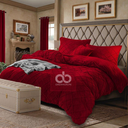 Luxury Velvet Pinch Pleats Duvet Set- Red